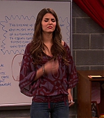 Victorious_S02E10_ToriTorturesTeacher_VJBR_1895.jpg