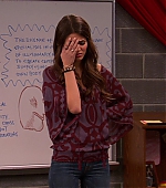 Victorious_S02E10_ToriTorturesTeacher_VJBR_1898.jpg