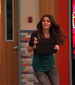 Victorious_S02E10_ToriTorturesTeacher_VJBR_2595.jpg