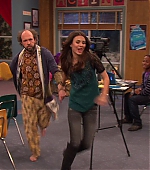 Victorious_S02E10_ToriTorturesTeacher_VJBR_2799.jpg