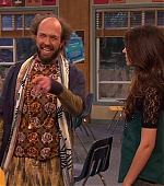 Victorious_S02E10_ToriTorturesTeacher_VJBR_2927.jpg