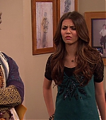 Victorious_S02E10_ToriTorturesTeacher_VJBR_2965.jpg