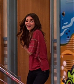 Victorious_S02E10_ToriTorturesTeacher_VJBR_3061.jpg