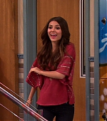 Victorious_S02E10_ToriTorturesTeacher_VJBR_3062.jpg