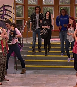 Victorious_S02E10_ToriTorturesTeacher_VJBR_3076.jpg