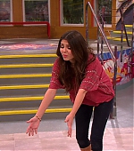 Victorious_S02E10_ToriTorturesTeacher_VJBR_3262.jpg