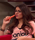 Victorious_S02E10_ToriTorturesTeacher_VJBR_3274.jpg