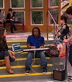 Victorious_S02E11_JadeGetsCrushed_VJBR_0016.jpg