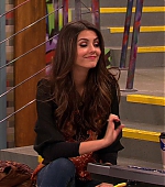 Victorious_S02E11_JadeGetsCrushed_VJBR_0081.jpg