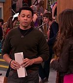 Victorious_S02E11_JadeGetsCrushed_VJBR_2210.jpg