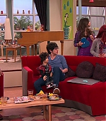 Victorious_S02E12_TerrorOnCupcakeStreet_VJBR_0744.jpg