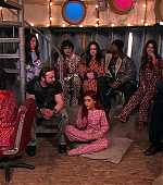 Victorious_S02E12_TerrorOnCupcakeStreet_VJBR_3293.jpg