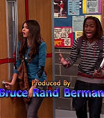 Victorious_S02E13_AChristmasTori_VJBR_0101.jpg