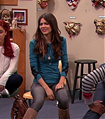 Victorious_S02E13_AChristmasTori_VJBR_0134.jpg