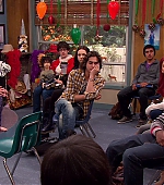 Victorious_S02E13_AChristmasTori_VJBR_0368.jpg