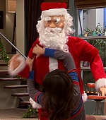 Victorious_S02E13_AChristmasTori_VJBR_0797.jpg