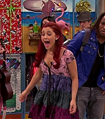 Victorious_S02E13_AChristmasTori_VJBR_1370.jpg