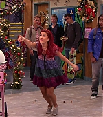 Victorious_S02E13_AChristmasTori_VJBR_1411.jpg