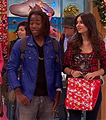 Victorious_S02E13_AChristmasTori_VJBR_1435.jpg