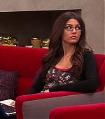 Victorious_S02E13_AChristmasTori_VJBR_1509.jpg