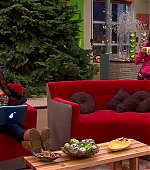 Victorious_S02E13_AChristmasTori_VJBR_1588.jpg