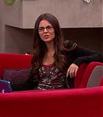 Victorious_S02E13_AChristmasTori_VJBR_1670.jpg