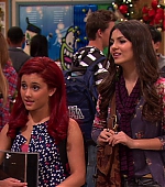 Victorious_S02E13_AChristmasTori_VJBR_2182.jpg