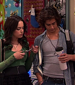 Victorious_S02E13_AChristmasTori_VJBR_2183.jpg