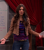 Victorious_S03E02_TheGorillaClub_VJBR_0112.jpg