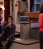 Victorious_S03E02_TheGorillaClub_VJBR_2545.jpg