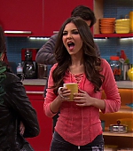 Victorious_S03E02_TheGorillaClub_VJBR_2742.jpg