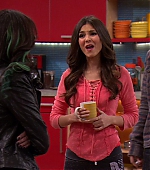 Victorious_S03E02_TheGorillaClub_VJBR_2750.jpg