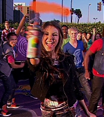 Victorious_S03E02_TheGorillaClub_VJBR_0514.jpg