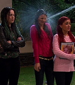 Victorious_S03E02_TheGorillaClub_VJBR_0574.jpg