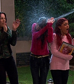 Victorious_S03E02_TheGorillaClub_VJBR_0576.jpg