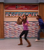 Victorious_S03E02_TheGorillaClub_VJBR_0583.jpg