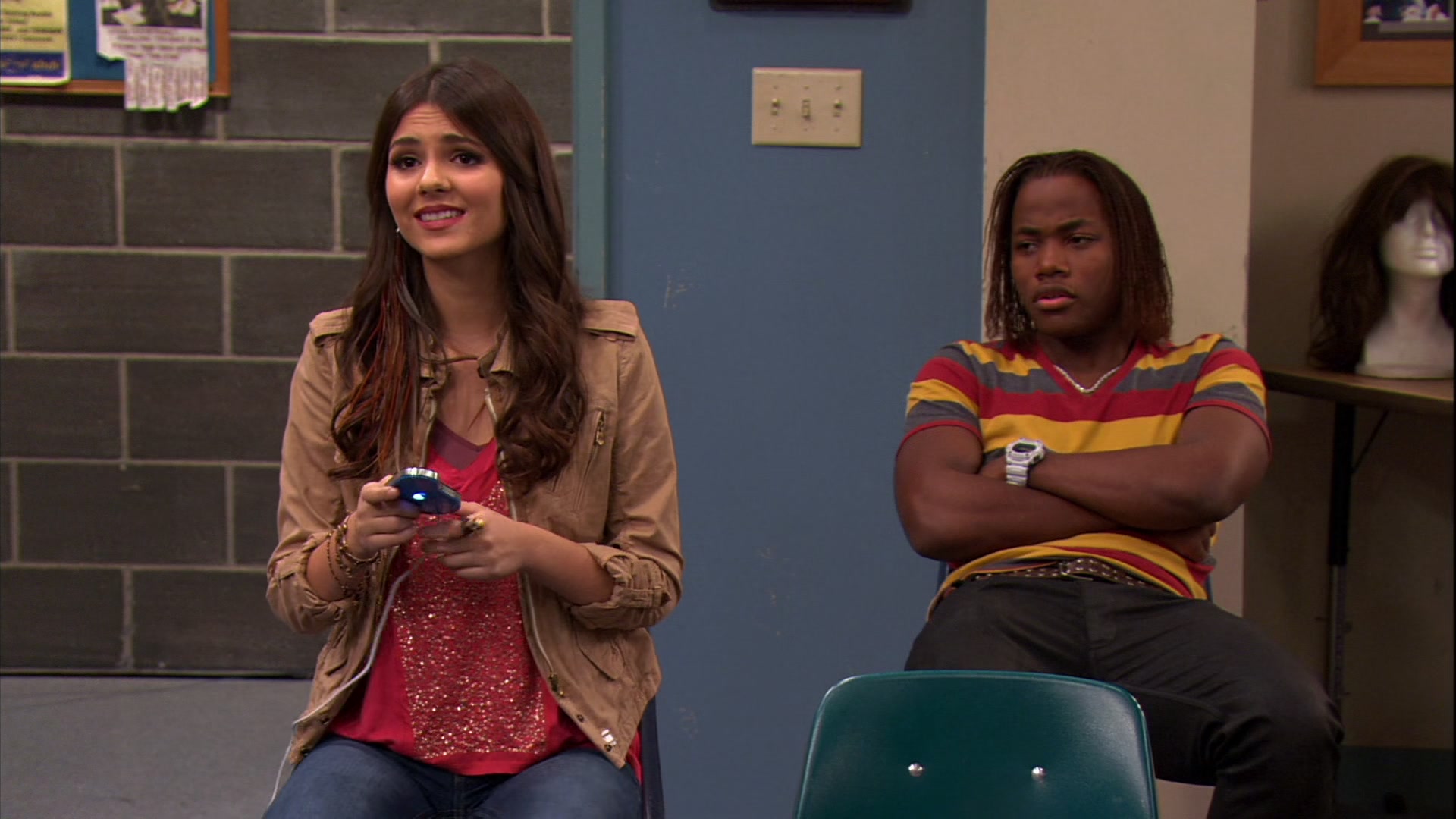 Victorious_S03E03_TheWorstCouple_VJBR_0157.jpg