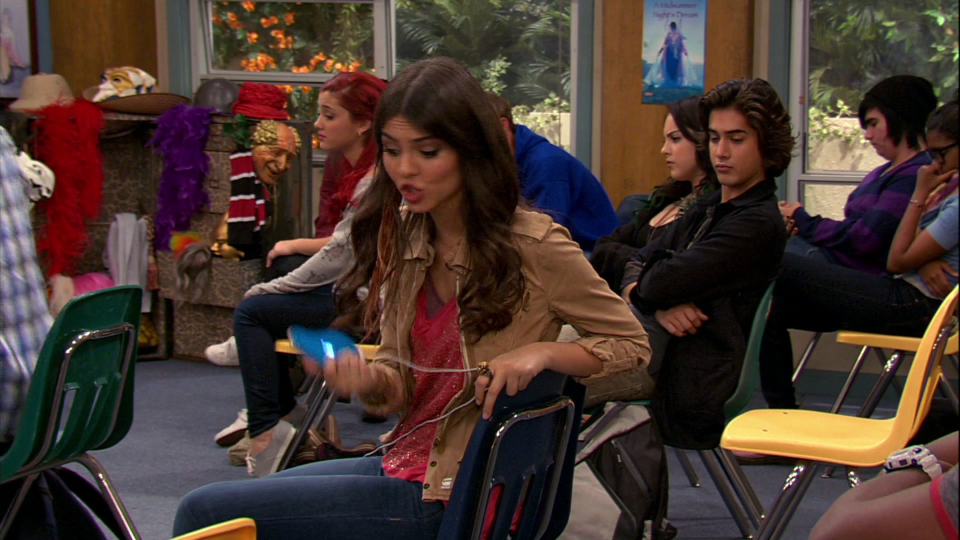 Victorious_S03E03_TheWorstCouple_VJBR_0165.jpg