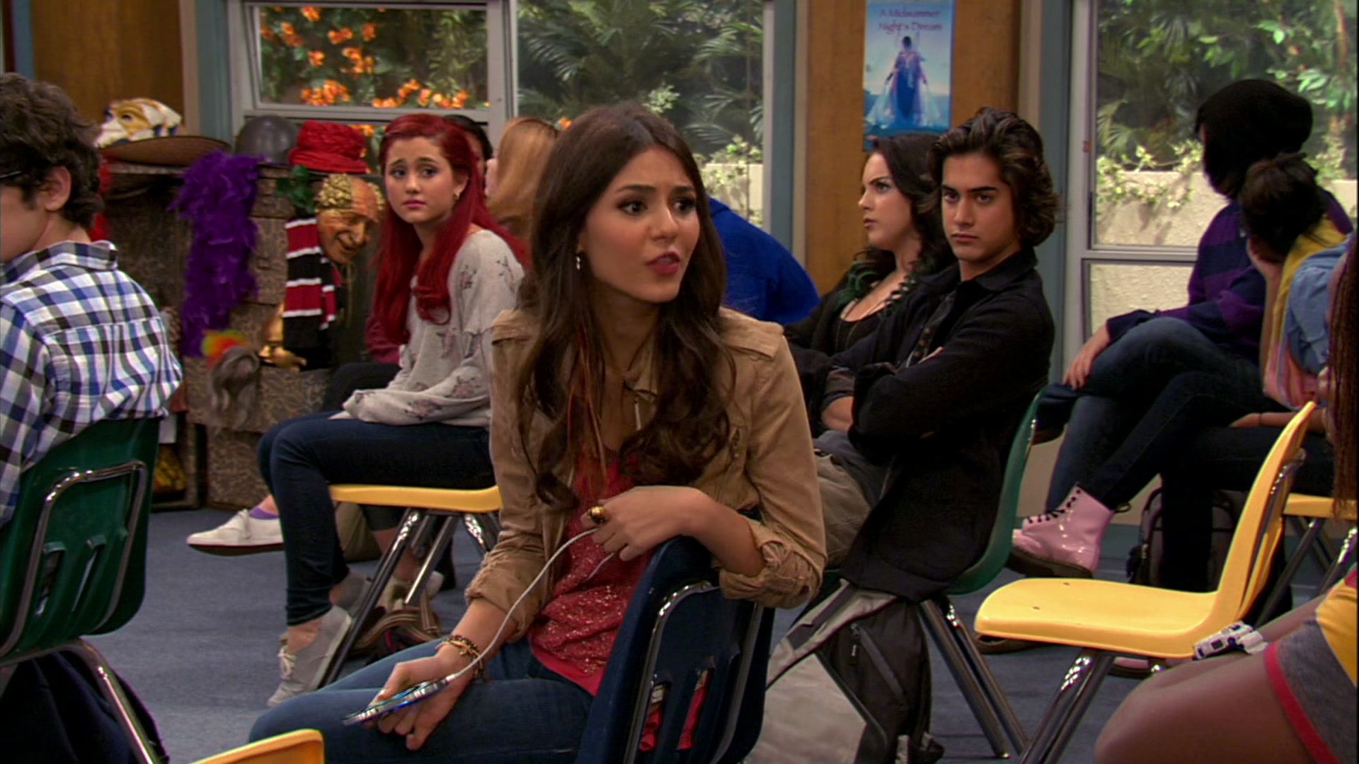 Victorious_S03E03_TheWorstCouple_VJBR_0177.jpg