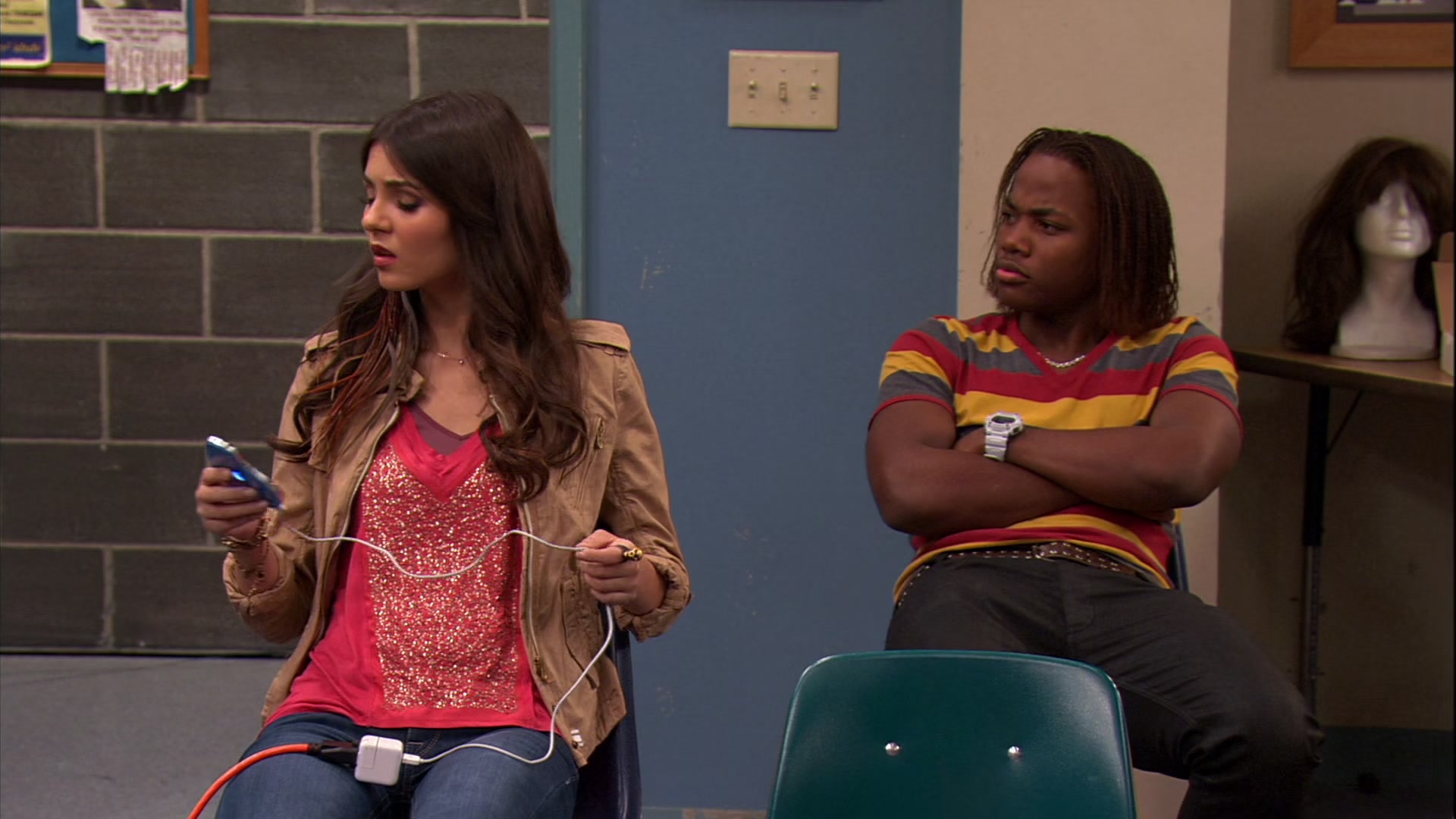 Victorious_S03E03_TheWorstCouple_VJBR_0207.jpg