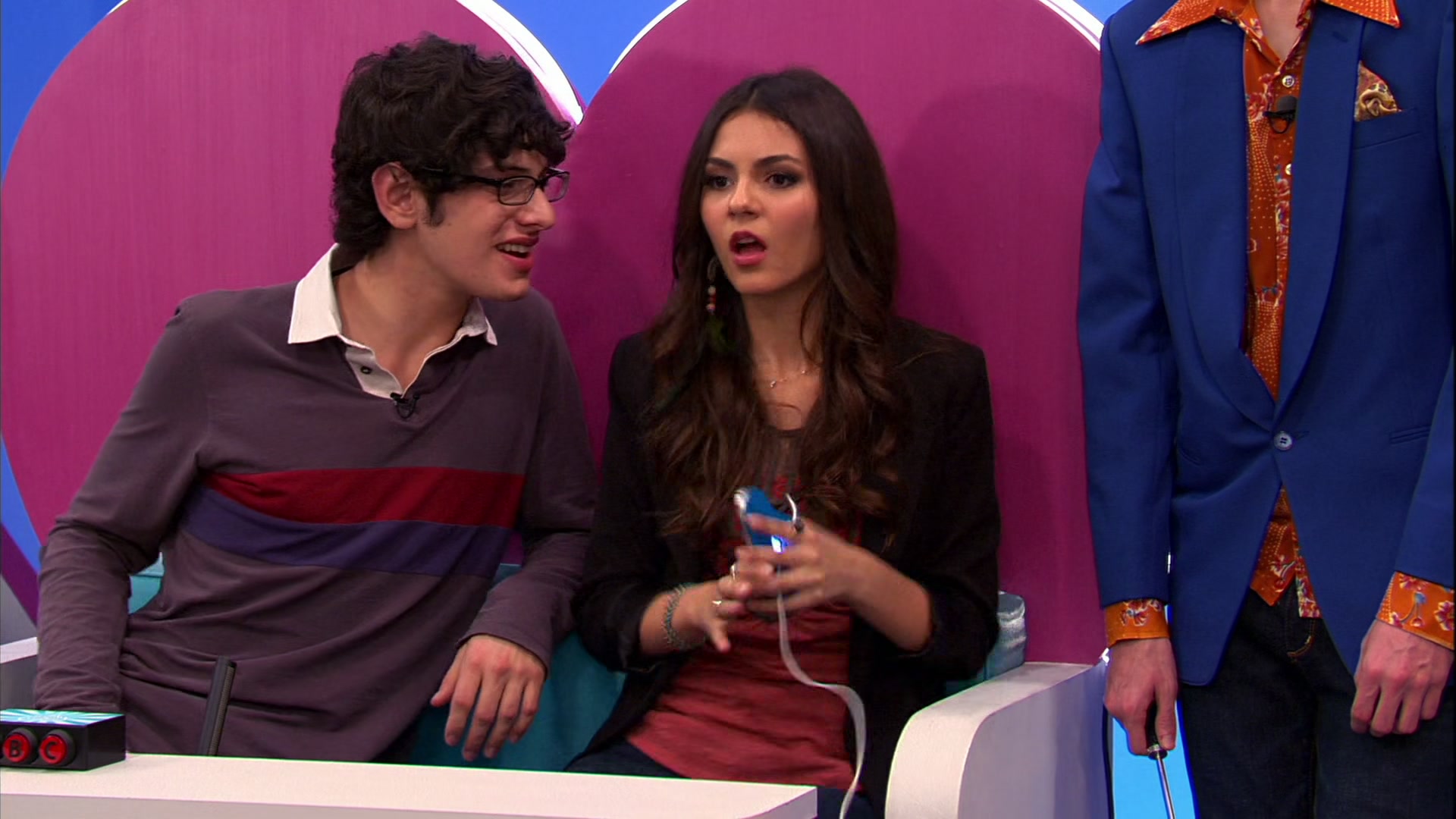 Victorious_S03E03_TheWorstCouple_VJBR_1480.jpg