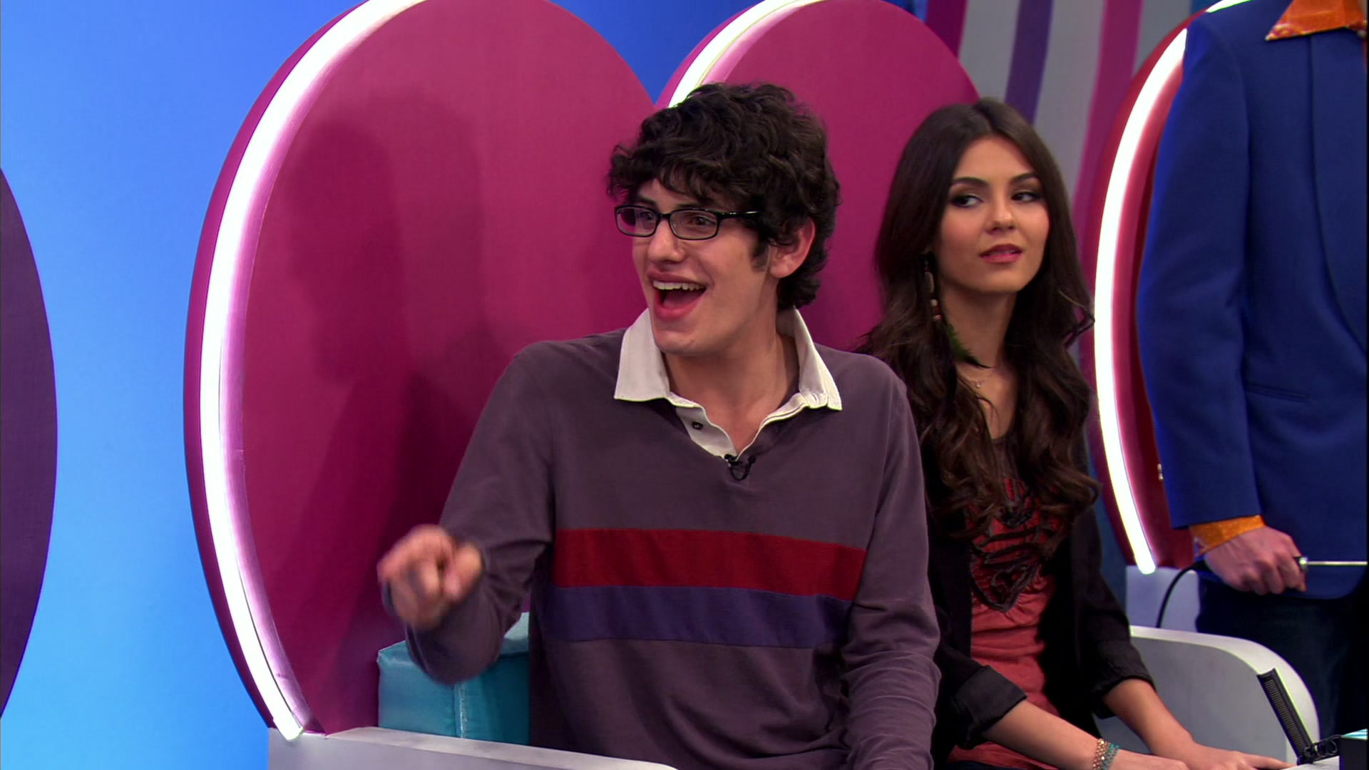 Victorious_S03E03_TheWorstCouple_VJBR_1580.jpg