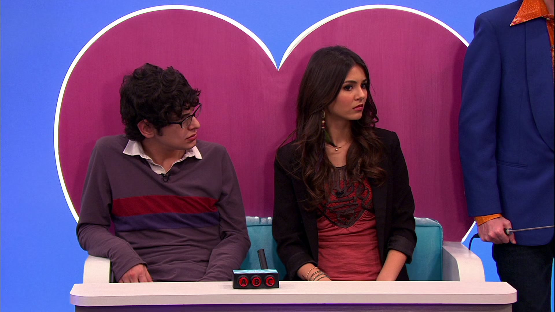 Victorious_S03E03_TheWorstCouple_VJBR_1627.jpg