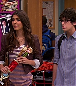 Victorious_S03E03_TheWorstCouple_VJBR_1905.jpg