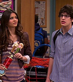 Victorious_S03E03_TheWorstCouple_VJBR_1935.jpg