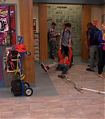 Victorious_S03E03_TheWorstCouple_VJBR_1959.jpg