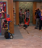 Victorious_S03E03_TheWorstCouple_VJBR_1960.jpg