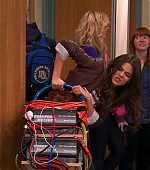 Victorious_S03E03_TheWorstCouple_VJBR_1973.jpg