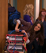 Victorious_S03E03_TheWorstCouple_VJBR_1975.jpg