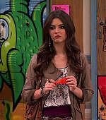 Victorious_S03E04_AndresHorribleGirl_VJBR_0342.jpg